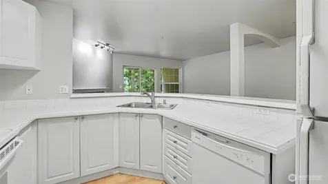 18505 SE Newport Way Issaquah WA 98027