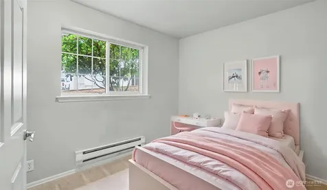 18505 SE Newport Way Issaquah WA 98027