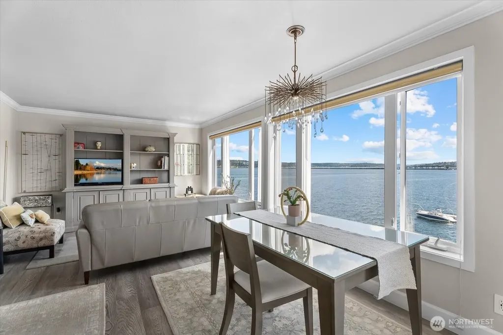 334 Lakeside Avenue S Seattle WA 98144