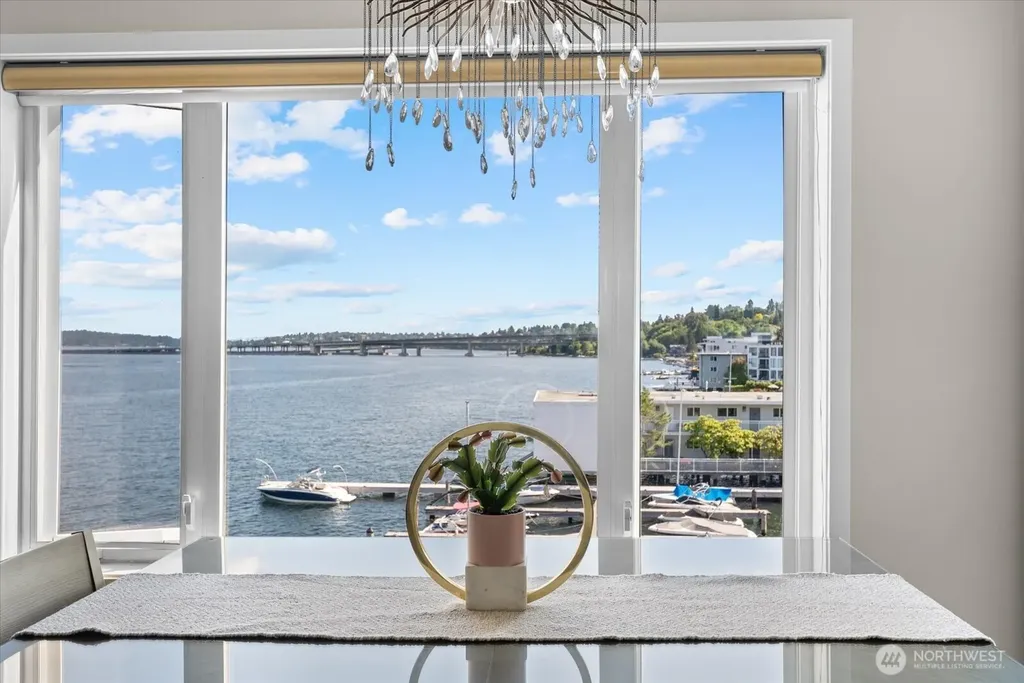 334 Lakeside Avenue S Seattle WA 98144
