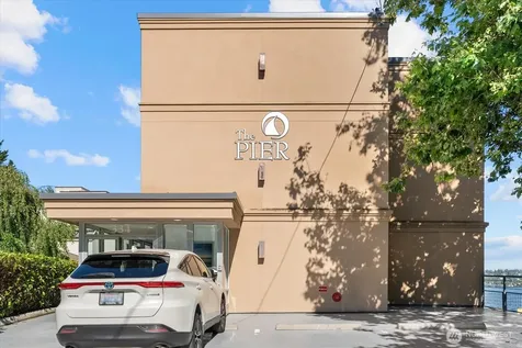 334 Lakeside Avenue S Seattle WA 98144
