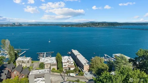 334 Lakeside Avenue S Seattle WA 98144