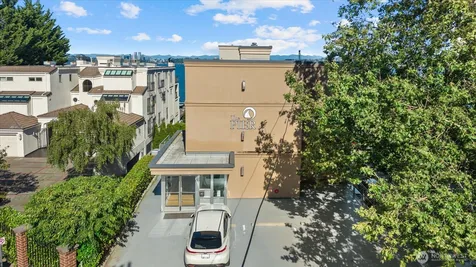 334 Lakeside Avenue S Seattle WA 98144