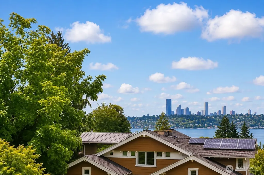 2216 70th Avenue SE Mercer Island WA 98040