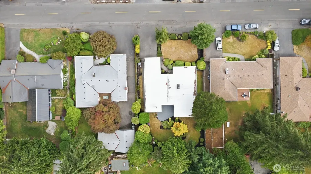 8520 Maple Lane Edmonds WA 98026