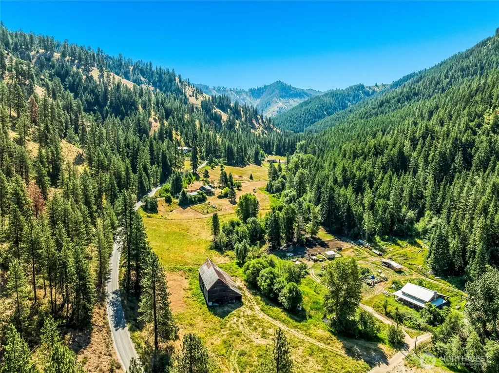10495 Merry Canyon Road Leavenworth WA 98826
