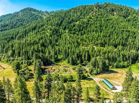 10495 Merry Canyon Road Leavenworth WA 98826