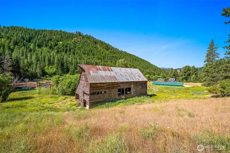 10495 Merry Canyon Road Leavenworth WA 98826