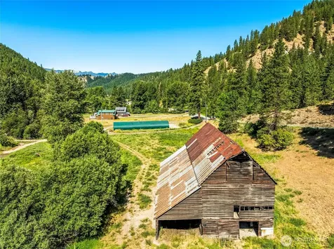 10495 Merry Canyon Road Leavenworth WA 98826