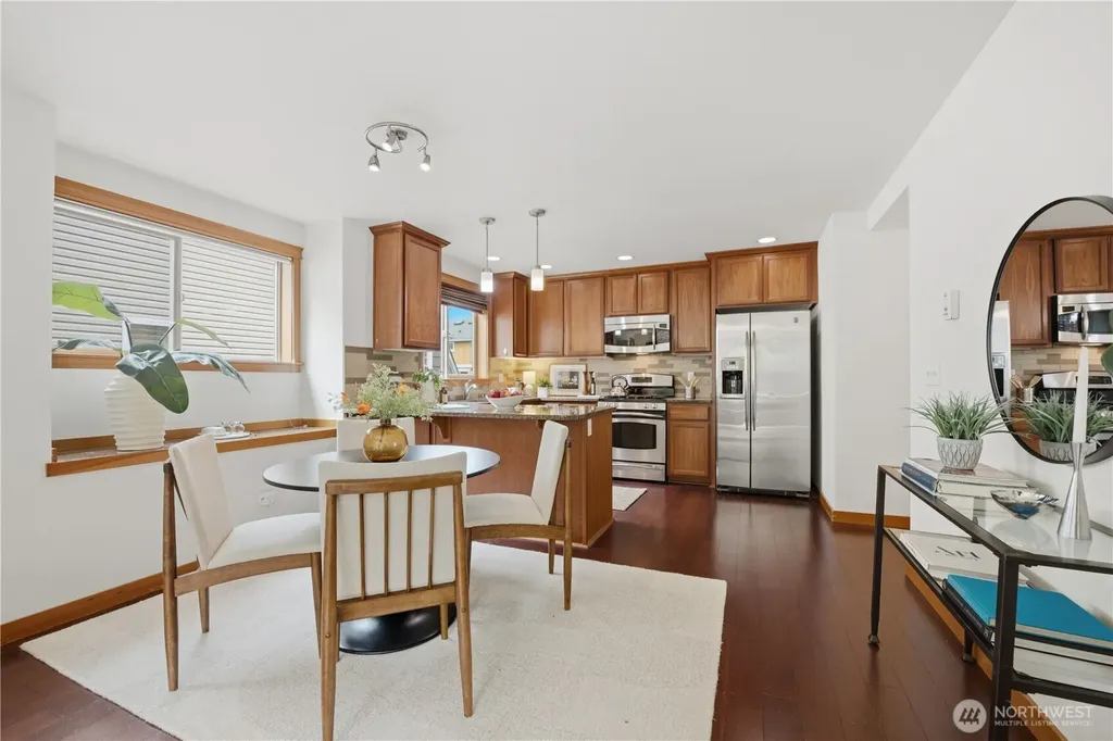 7411 4th Avenue NE Seattle WA 98115