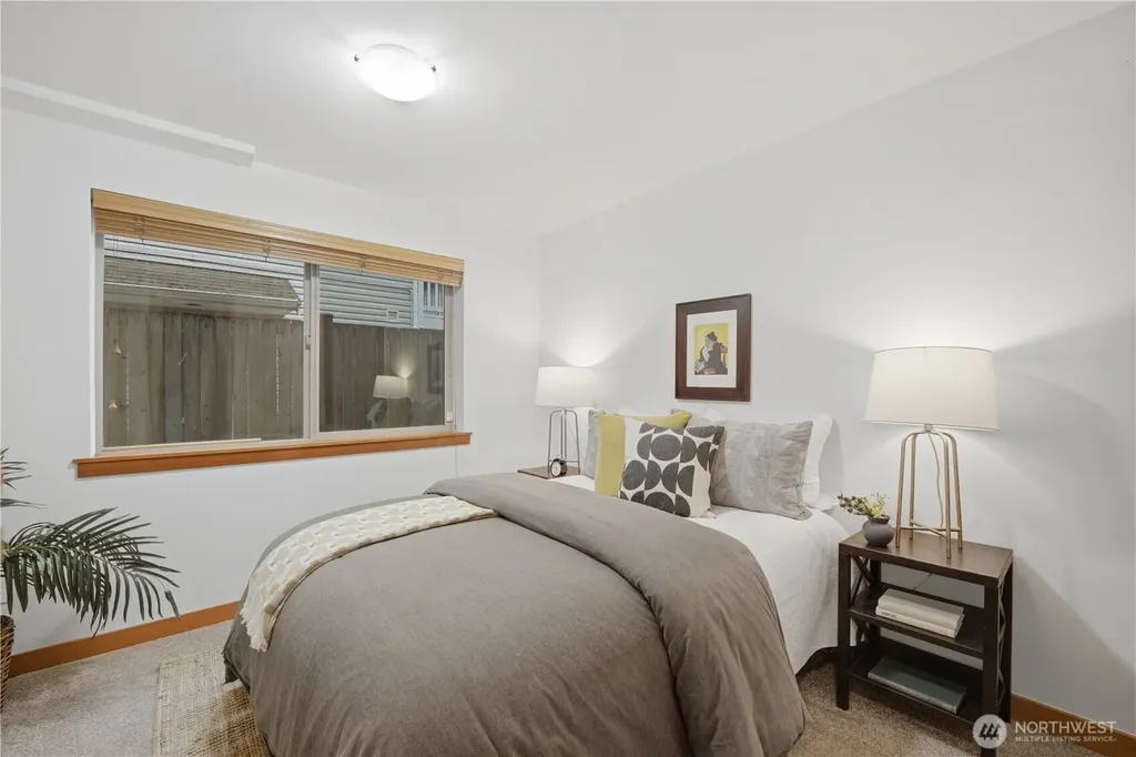 7411 4th Avenue NE Seattle WA 98115