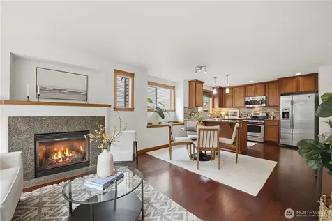 7411 4th Avenue NE Seattle WA 98115