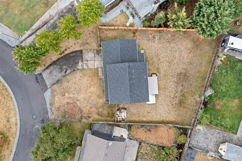 341 Elk Loop Carbonado WA 98323