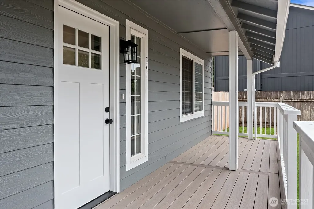 341 Elk Loop Carbonado WA 98323