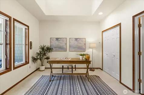 23915 NE 80th Street Redmond WA 98053