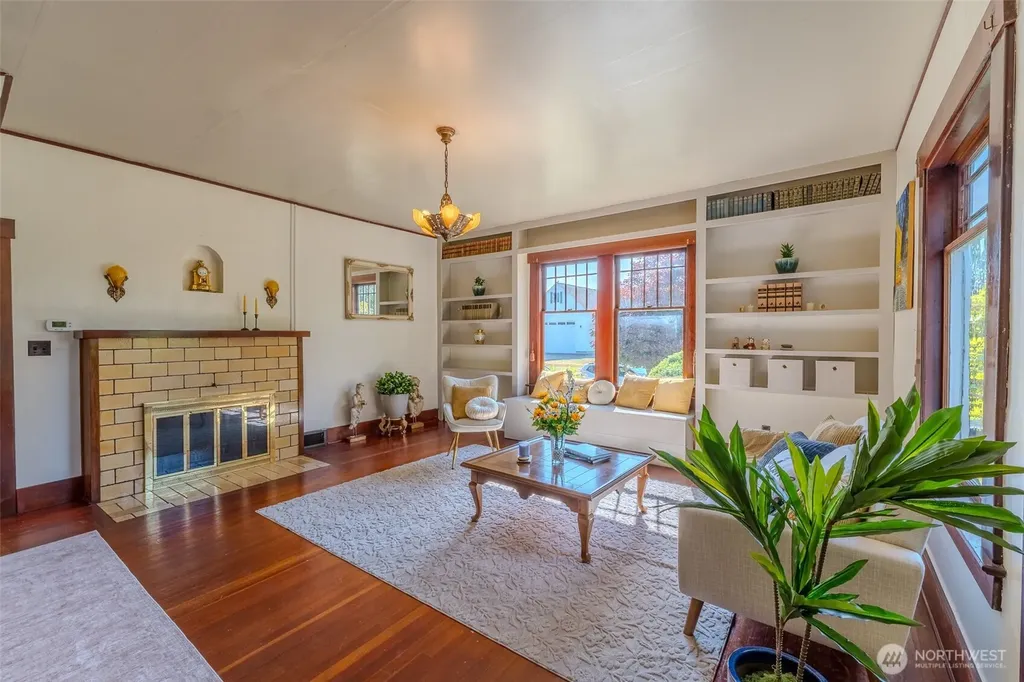 311 Cherry Street Blaine WA 98230