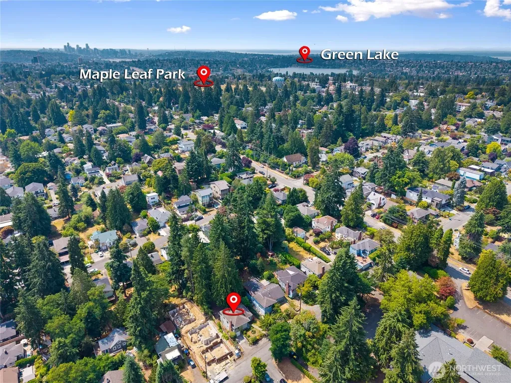 1529 NE 94th Street Seattle WA 98115