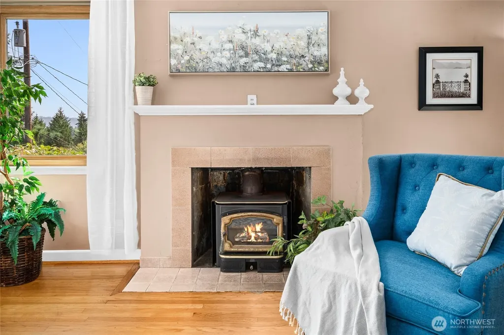 1529 NE 94th Street Seattle WA 98115