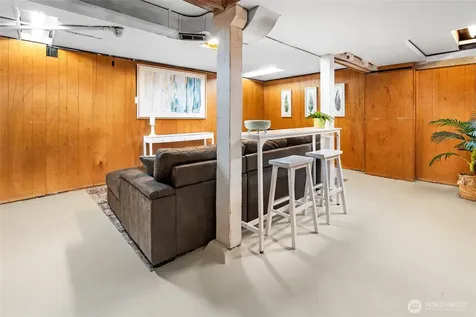1529 NE 94th Street Seattle WA 98115