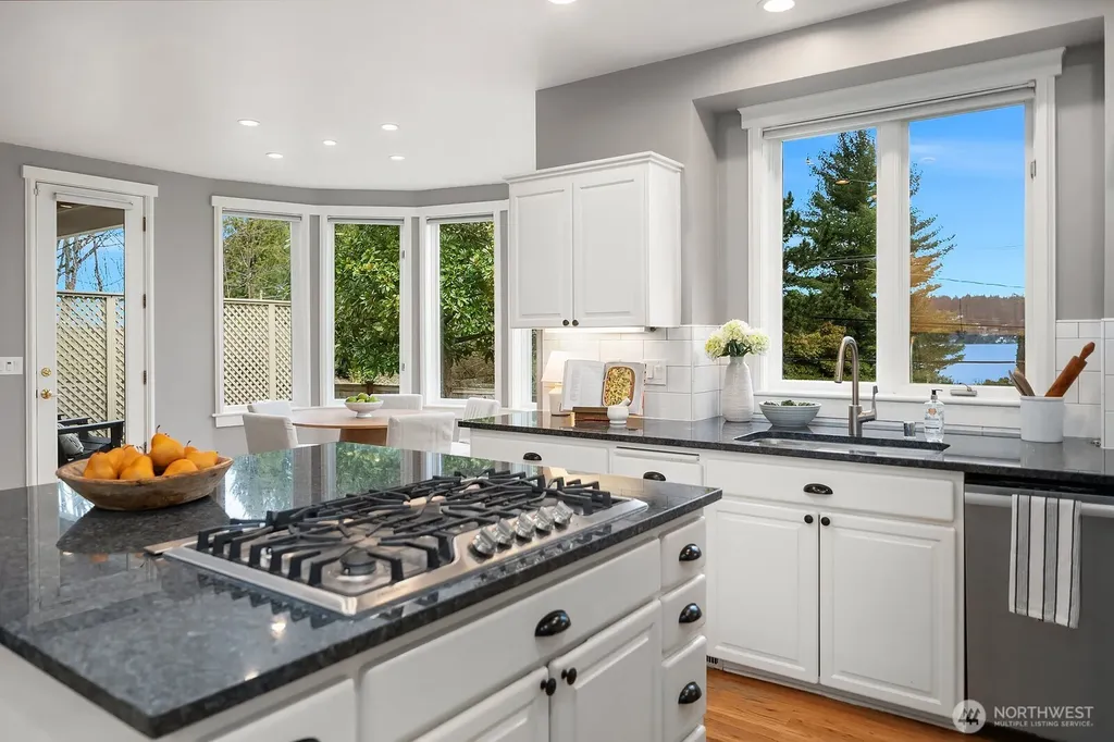 17120 SE 29th Place Bellevue WA 98008