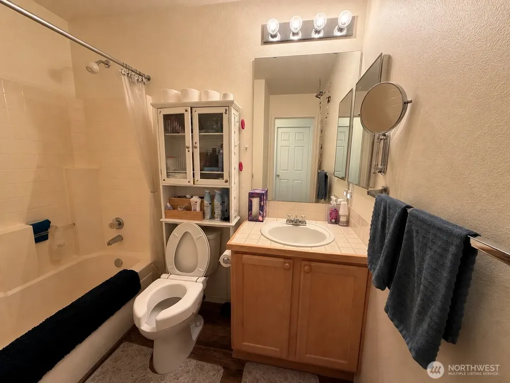 5410 64th Place NE Marysville WA 98270