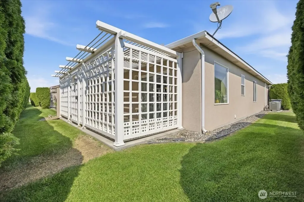 9810 Mia Lane Pasco WA 99301