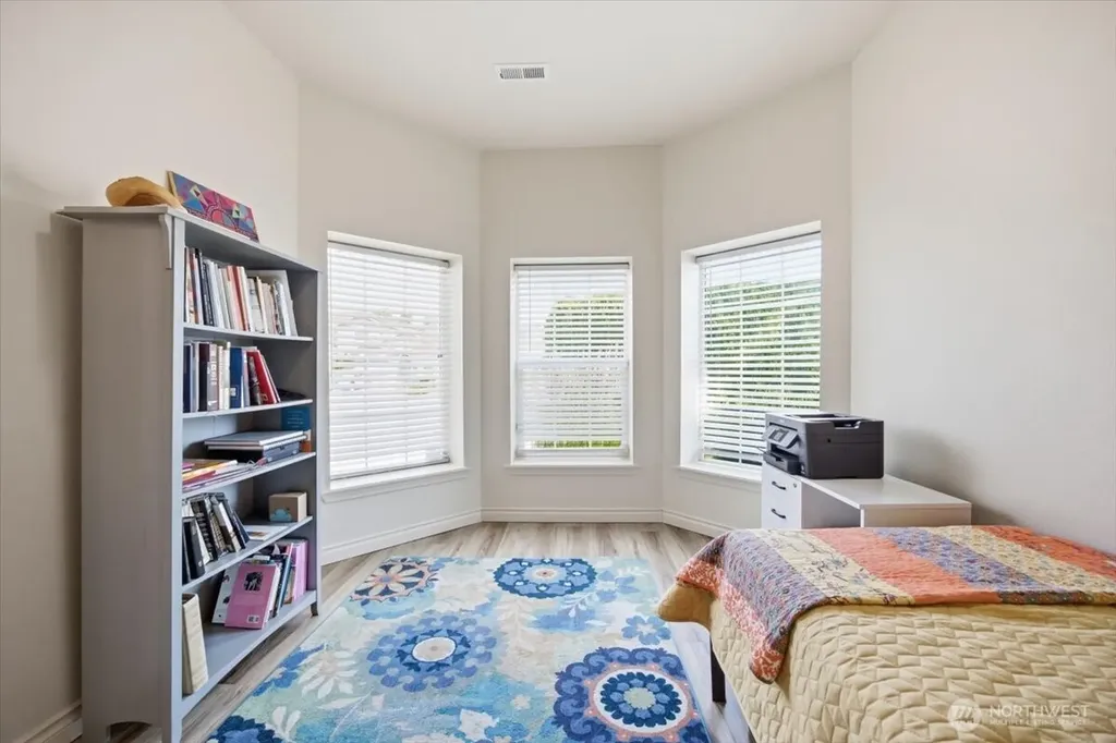 9810 Mia Lane Pasco WA 99301