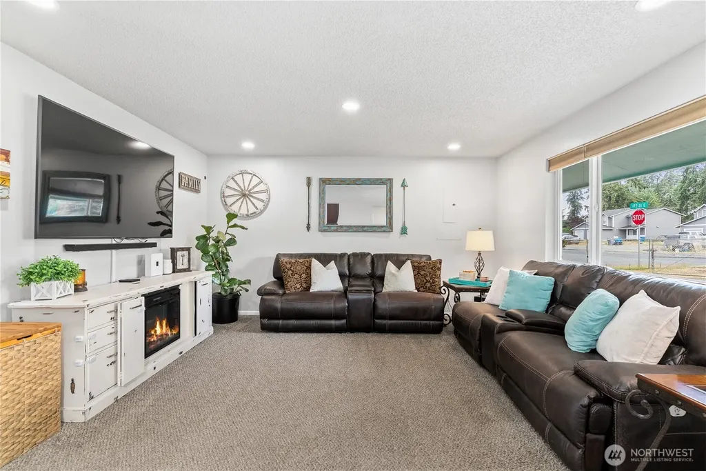 2101 172nd Street E Spanaway WA 98387