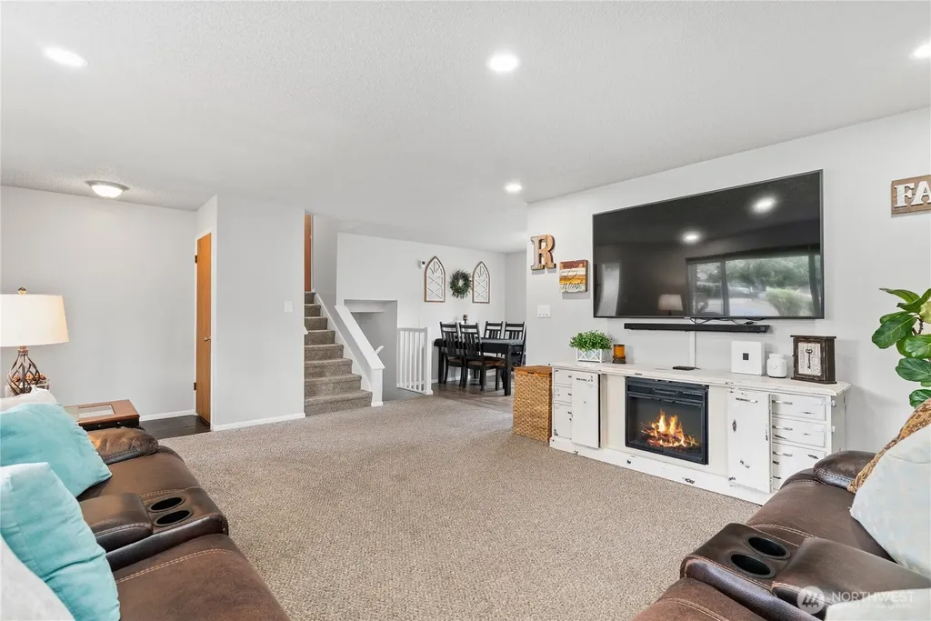 2101 172nd Street E Spanaway WA 98387