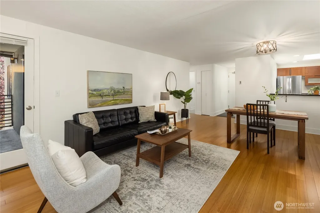 7323 Sand Point Way NE Seattle WA 98115
