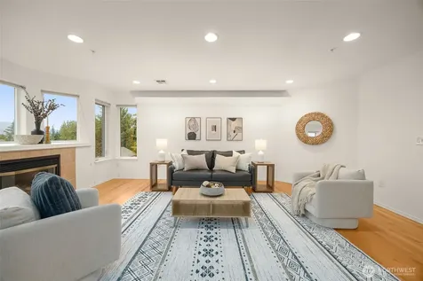 22760 43rd Court Issaquah WA 98029