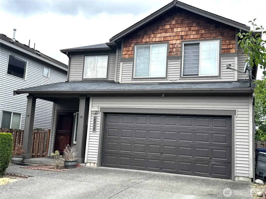 4217 L Place NE Auburn WA 98002