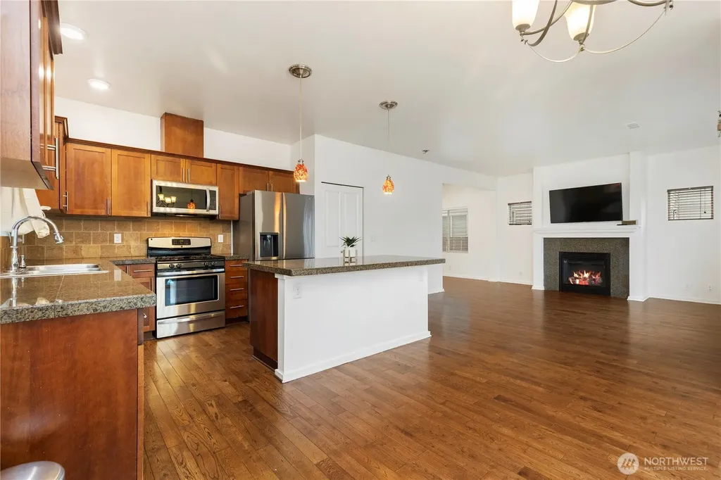 4217 L Place NE Auburn WA 98002