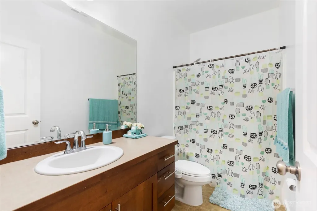 4217 L Place NE Auburn WA 98002