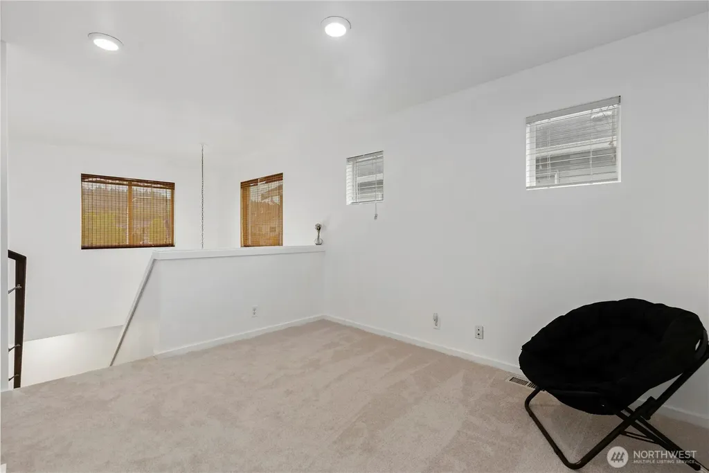 4217 L Place NE Auburn WA 98002