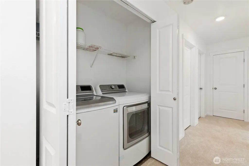 4217 L Place NE Auburn WA 98002