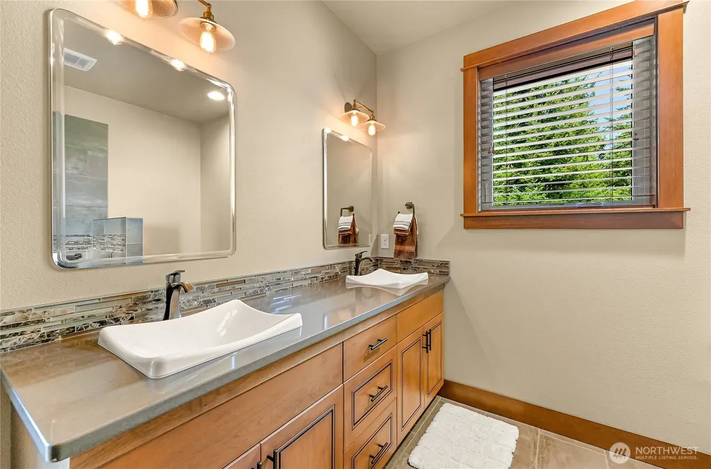4311 Samish Crest Drive Bellingham WA 98229
