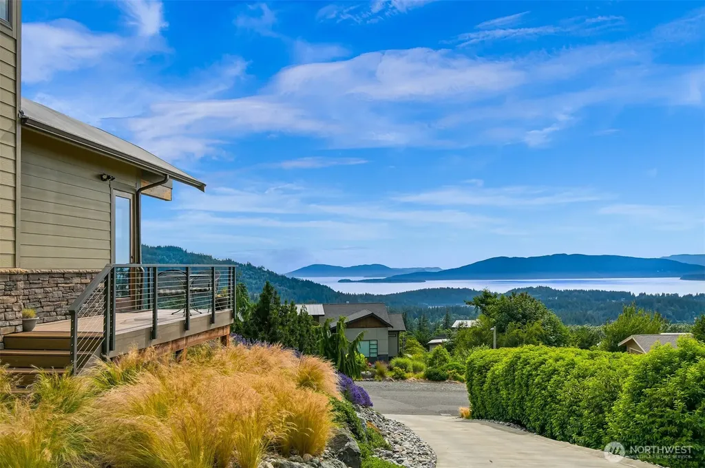 4311 Samish Crest Drive Bellingham WA 98229