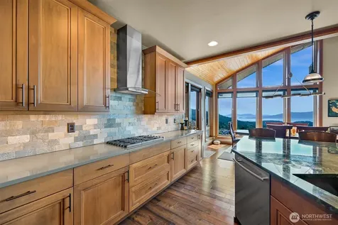 4311 Samish Crest Drive Bellingham WA 98229