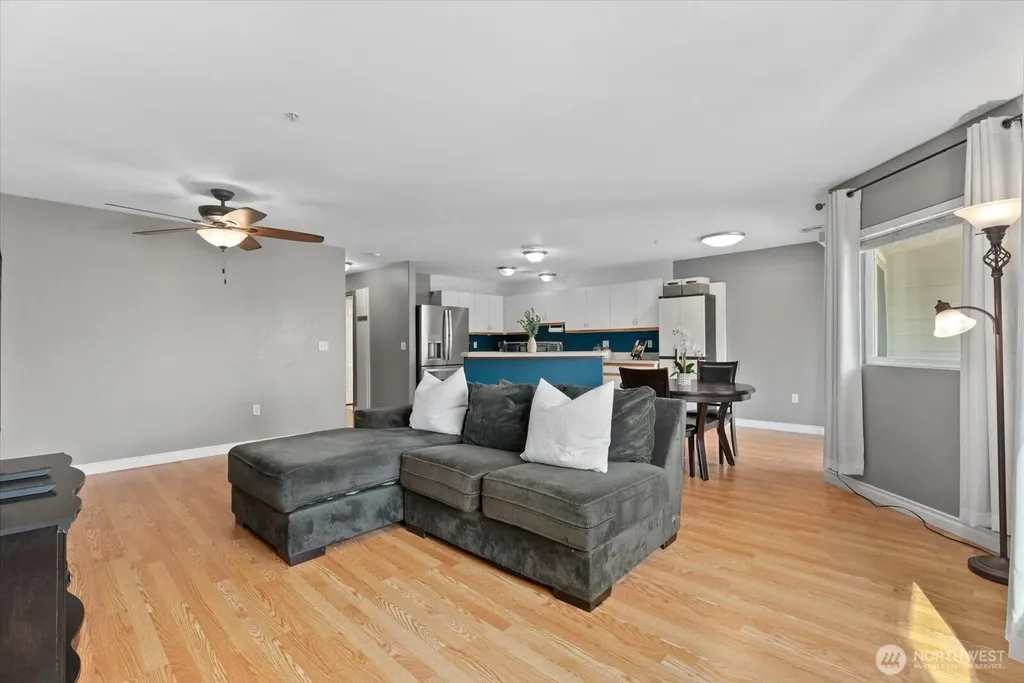 1318 37th Street Everett WA 98201