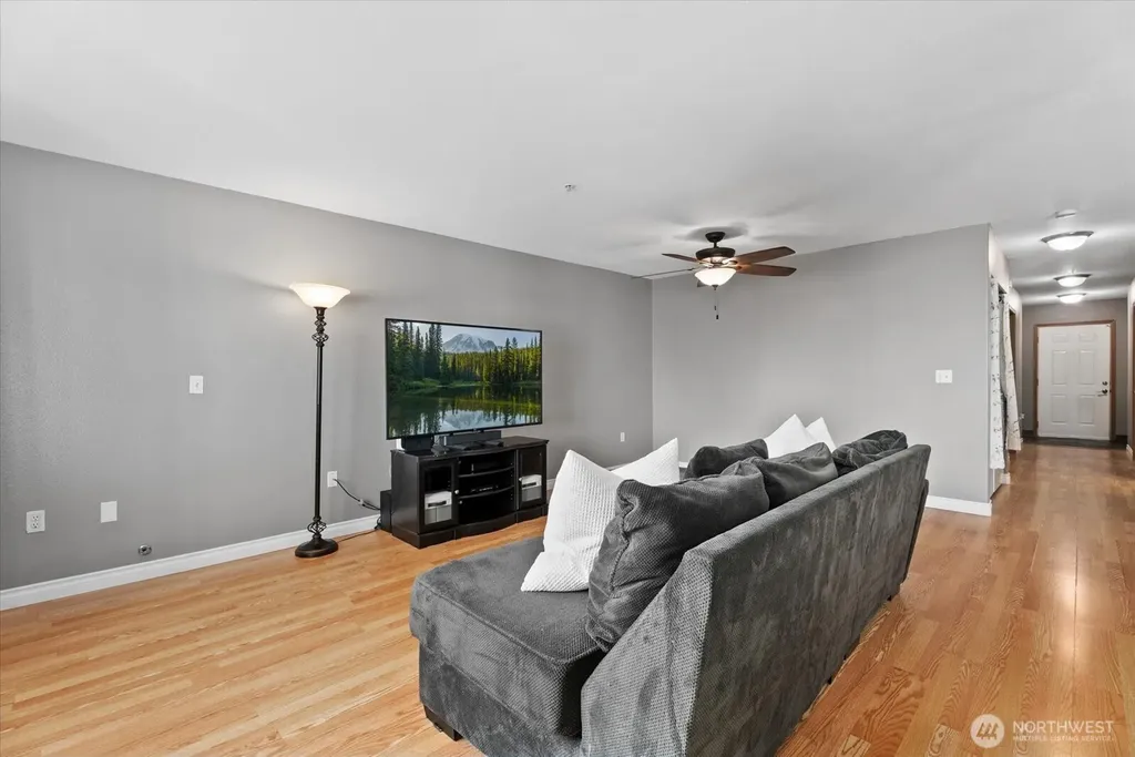 1318 37th Street Everett WA 98201