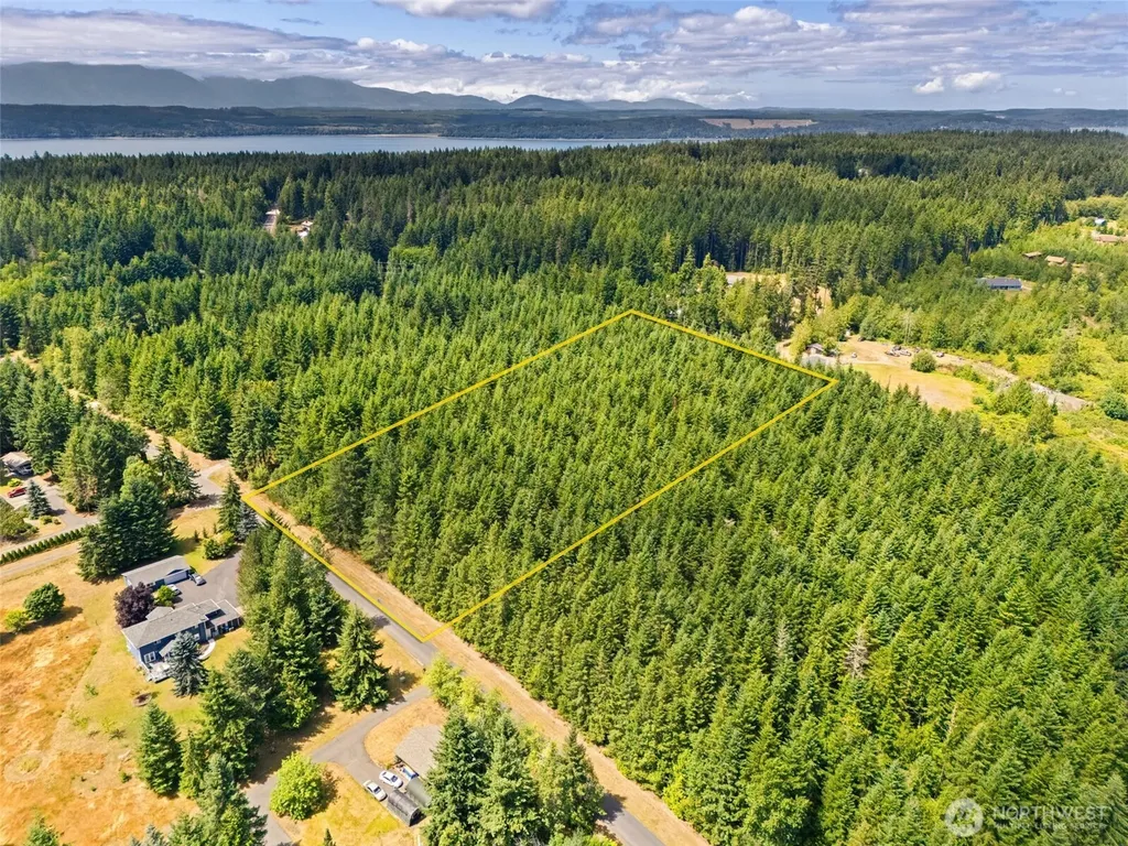 630 NW Coleman Court Poulsbo WA 98370