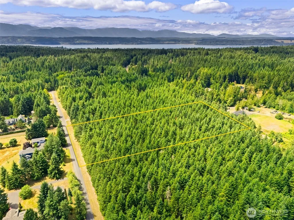 630 NW Coleman Court Poulsbo WA 98370