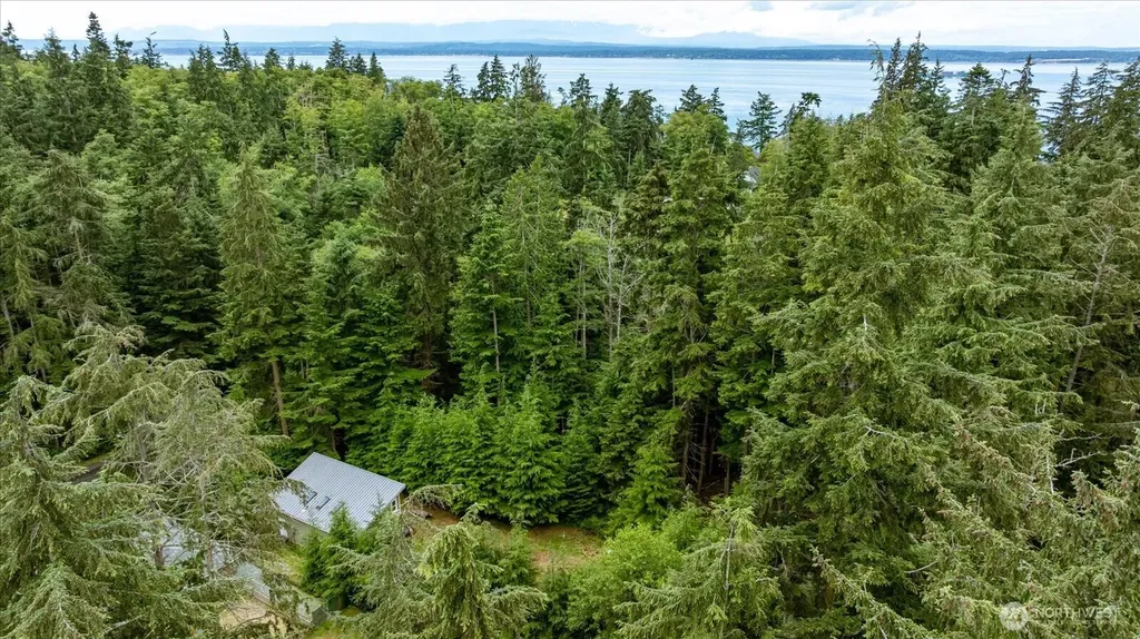 3086 Spahr Road Greenbank WA 98253