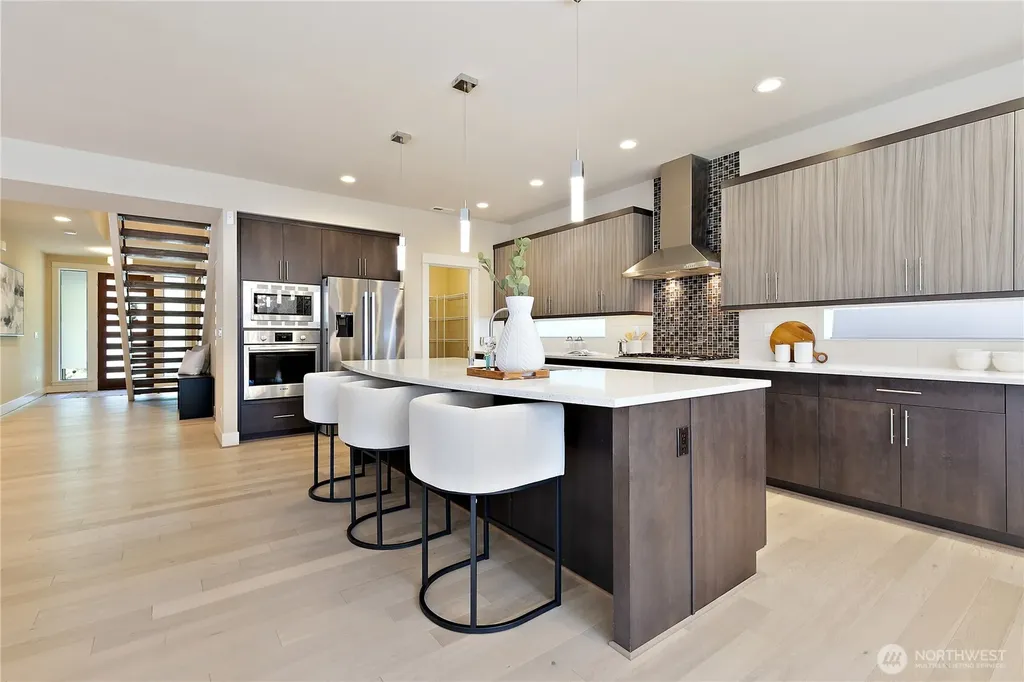 10034 Slater Avenue NE Kirkland WA 98033