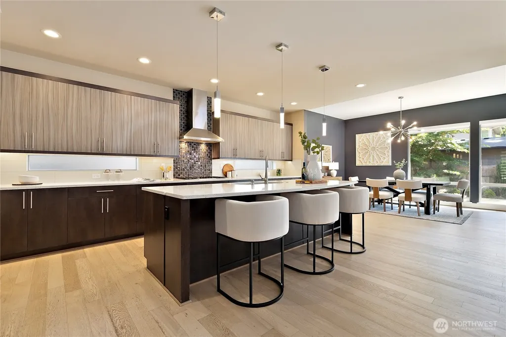 10034 Slater Avenue NE Kirkland WA 98033