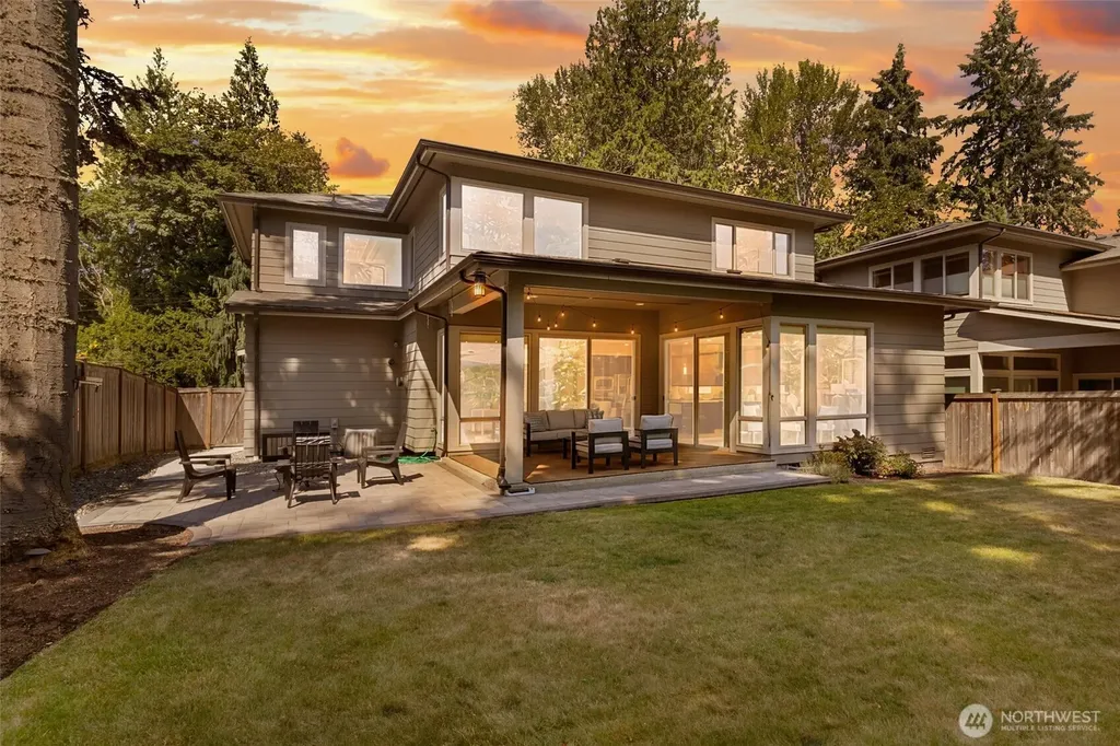 10034 Slater Avenue NE Kirkland WA 98033