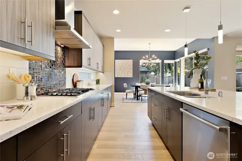 10034 Slater Avenue NE Kirkland WA 98033