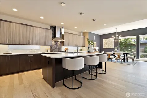10034 Slater Avenue NE Kirkland WA 98033