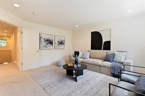 10034 Slater Avenue NE Kirkland WA 98033